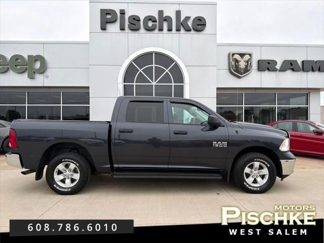 2016 RAM 1500 ST