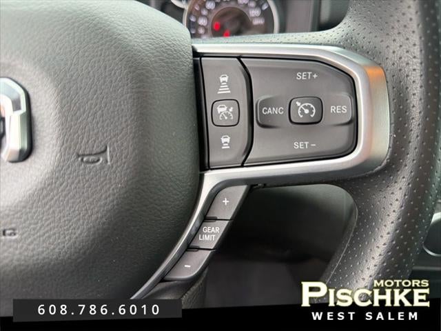 2025 RAM 1500 Tradesman Crew Cab 4x4 5'7' Box