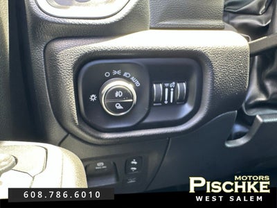 2025 RAM 1500 Big Horn Crew Cab 4x4 6'4' Box