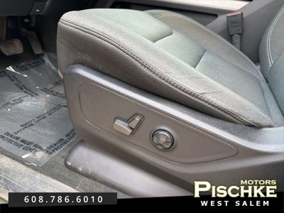 2021 RAM 1500 Big Horn Quad Cab 4x4 6'4' Box