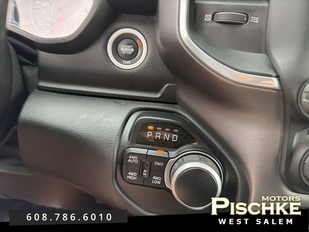 2021 RAM 1500 Big Horn Quad Cab 4x4 6'4' Box