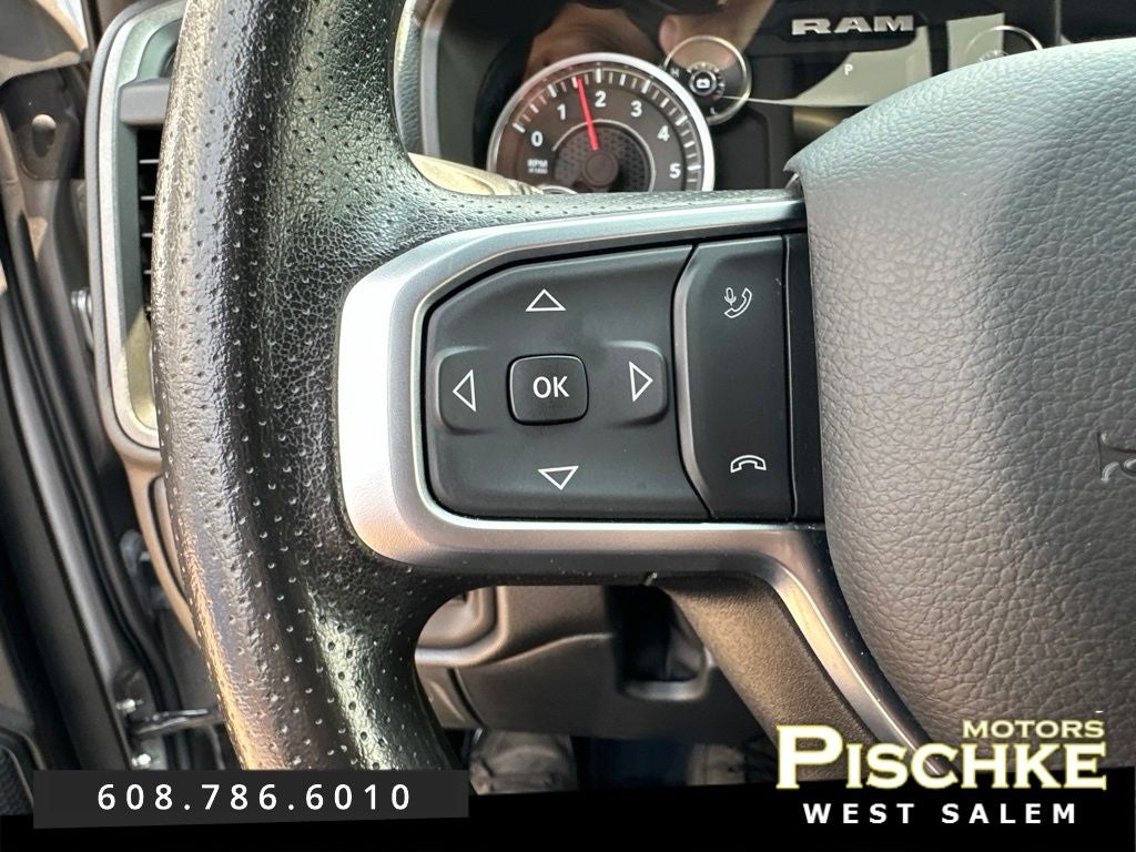 2025 RAM 1500 Tradesman Quad Cab 4x4 6'4' Box