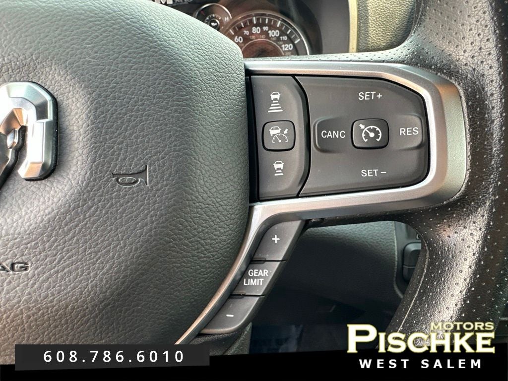 2025 RAM 1500 Tradesman Quad Cab 4x4 6'4' Box