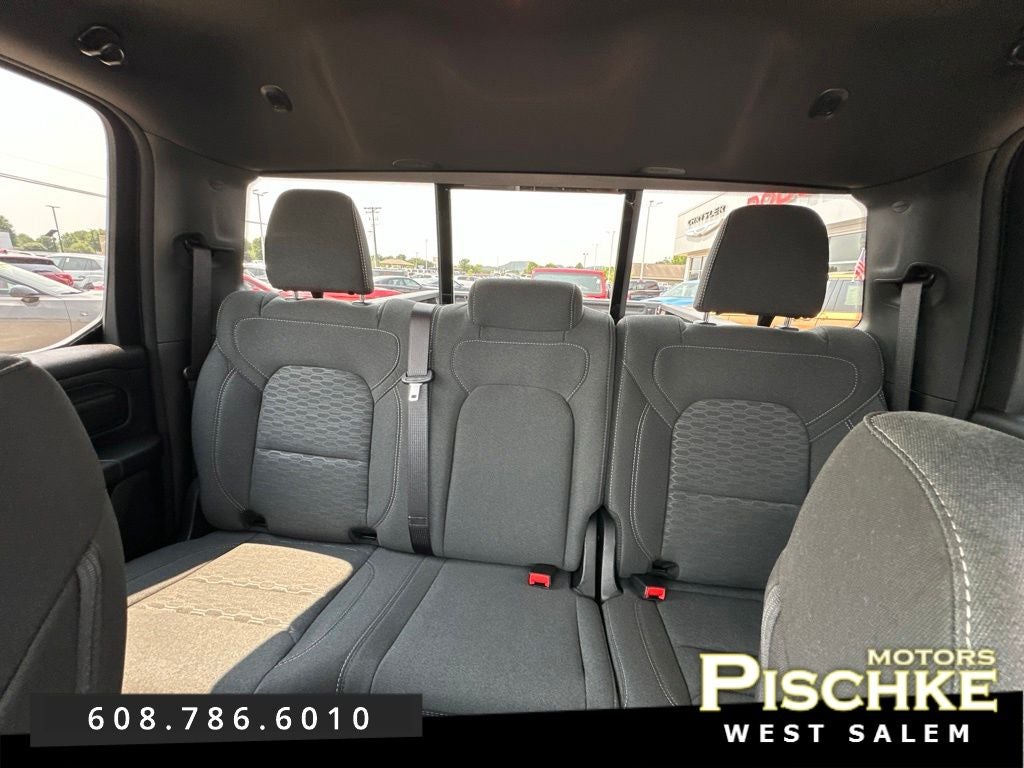 2025 RAM 1500 Tradesman Quad Cab 4x4 6'4' Box