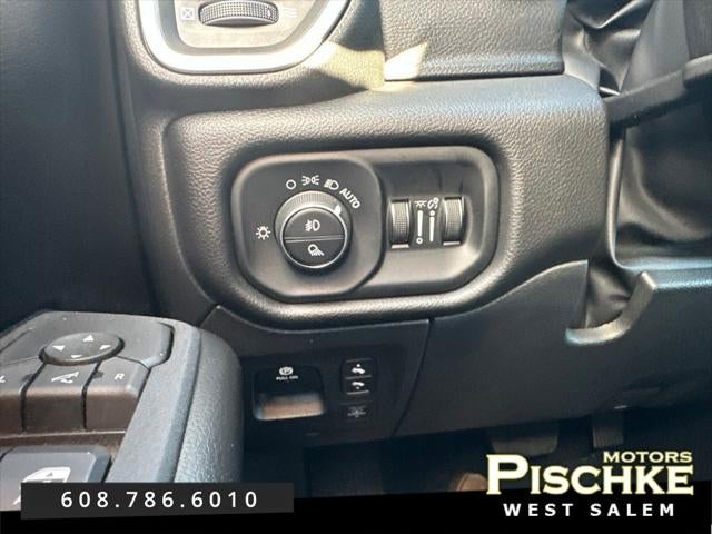 2025 RAM 1500 Big Horn Crew Cab 4x4 5'7' Box