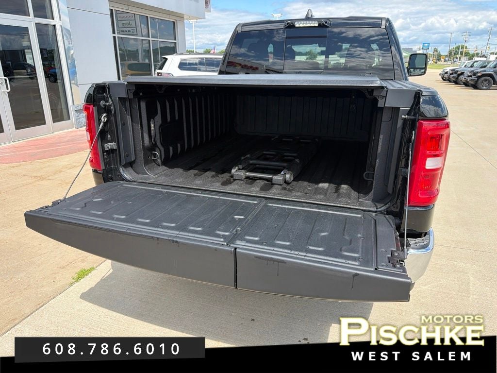 2025 RAM 1500 Big Horn Crew Cab 4x4 5'7' Box