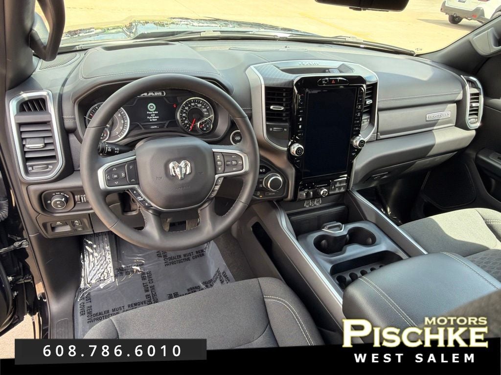 2025 RAM 1500 Big Horn Crew Cab 4x4 5'7' Box