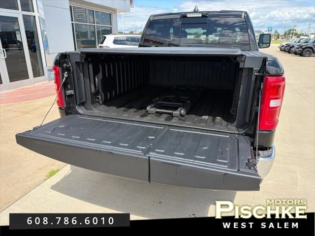 2025 RAM 1500 Big Horn Crew Cab 4x4 5'7' Box