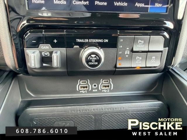 2025 RAM 1500 Big Horn Crew Cab 4x4 5'7' Box