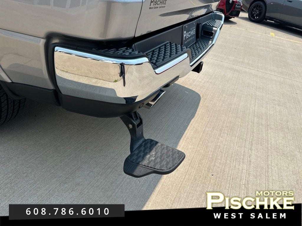 2025 RAM 1500 Big Horn Crew Cab 4x4 5'7' Box