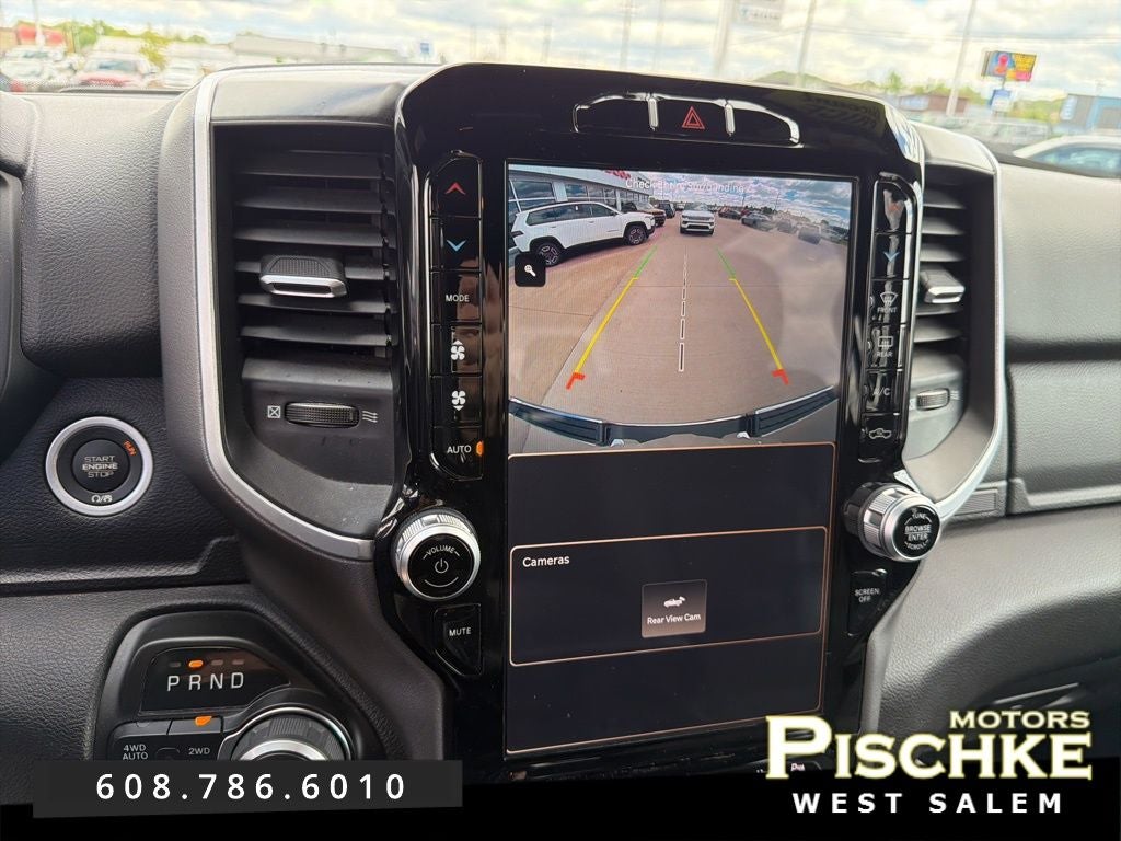 2023 RAM 1500 Big Horn Crew Cab 4x4 5'7' Box