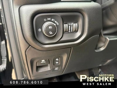 2025 RAM Ram 1500 Big Horn Crew Cab 4x4 6'4' Box
