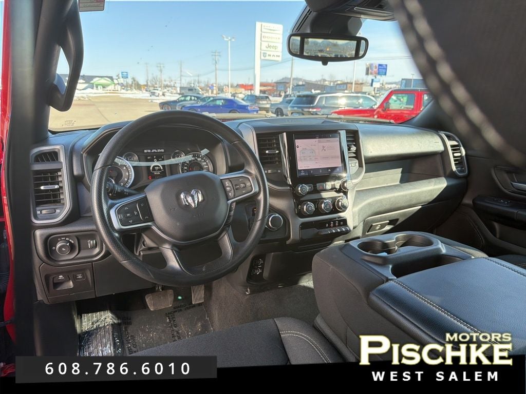 2025 RAM 1500 Tradesman Crew Cab 4x4 6'4' Box