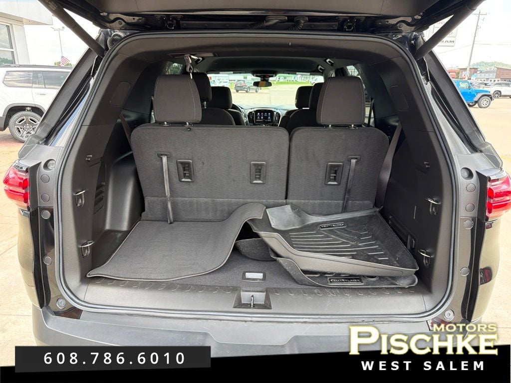 2023 Chevrolet Traverse AWD LT Cloth