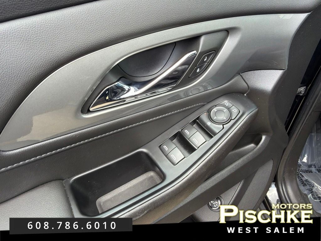 2023 Chevrolet Traverse AWD LT Cloth
