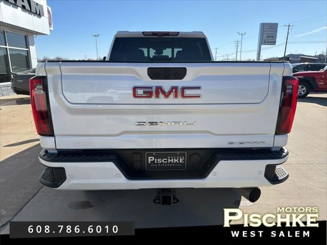2024 GMC Sierra 2500HD 4WD Crew Cab Standard Bed Denali