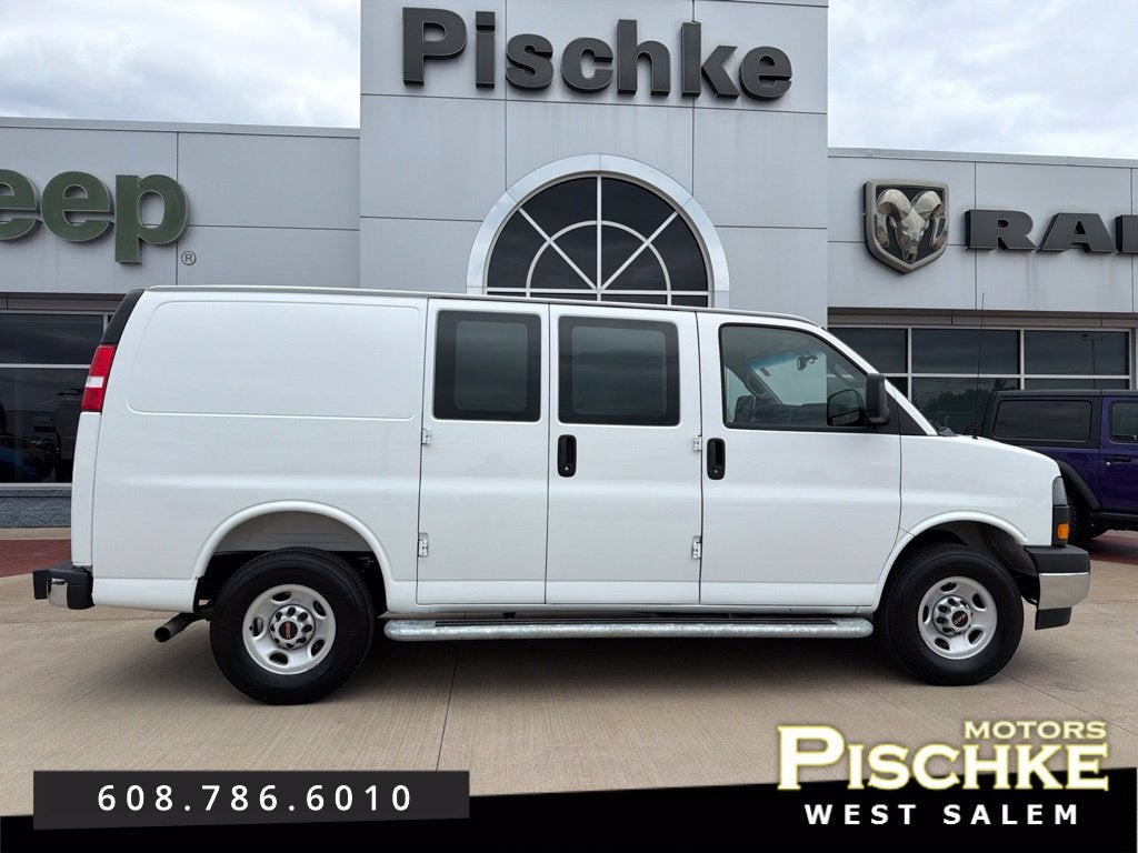 2025 GMC Savana Cargo