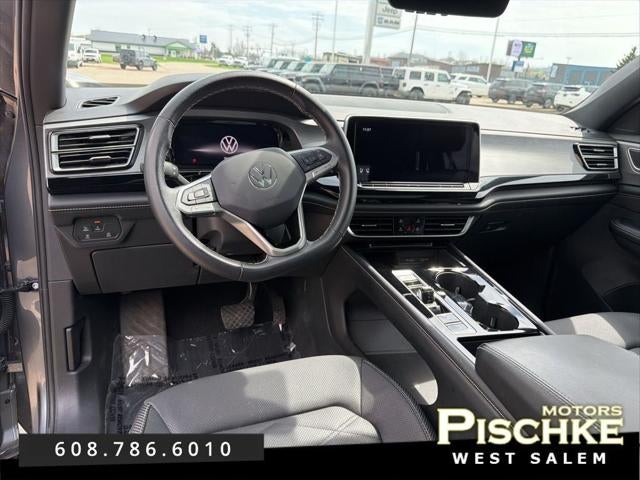 2024 Volkswagen Atlas Cross Sport 2.0T SE w/Technology