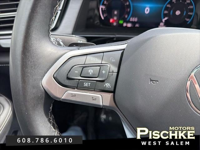 2024 Volkswagen Atlas Cross Sport 2.0T SE w/Technology