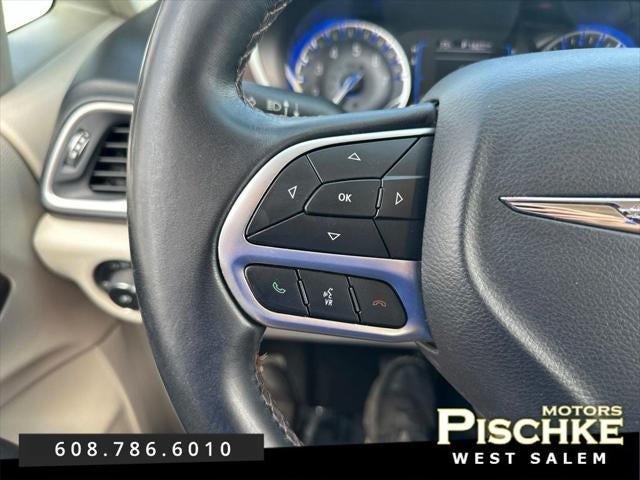 2017 Chrysler Pacifica Touring-L