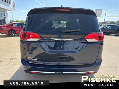 2017 Chrysler Pacifica Touring L