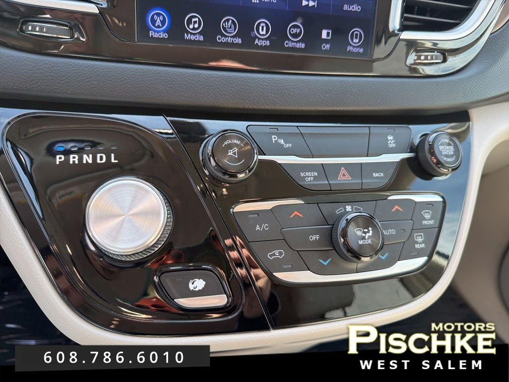 2017 Chrysler Pacifica Touring L