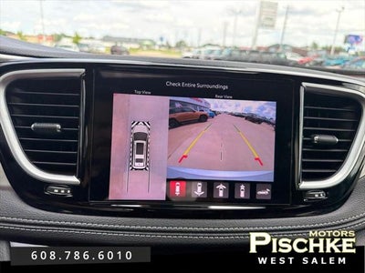 2024 Chrysler Pacifica Hybrid Premium S Appearance Pkg