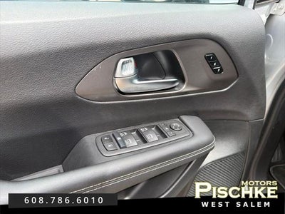 2024 Chrysler Pacifica Hybrid Premium S Appearance Pkg