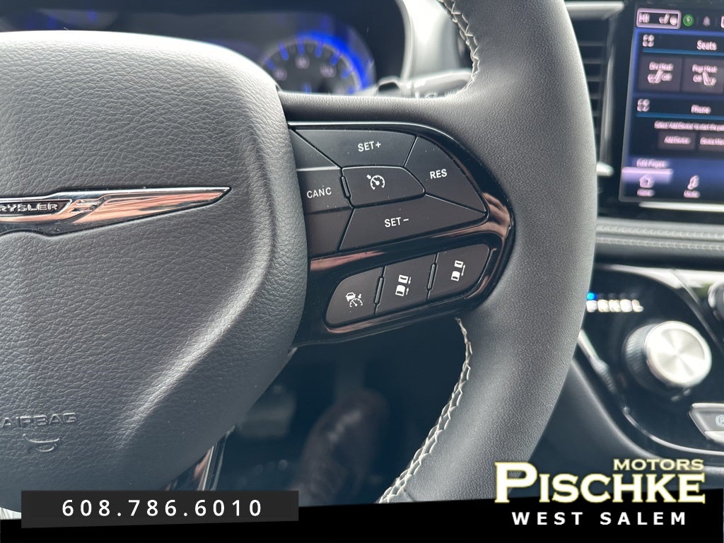 2023 Chrysler Pacifica Touring L AWD