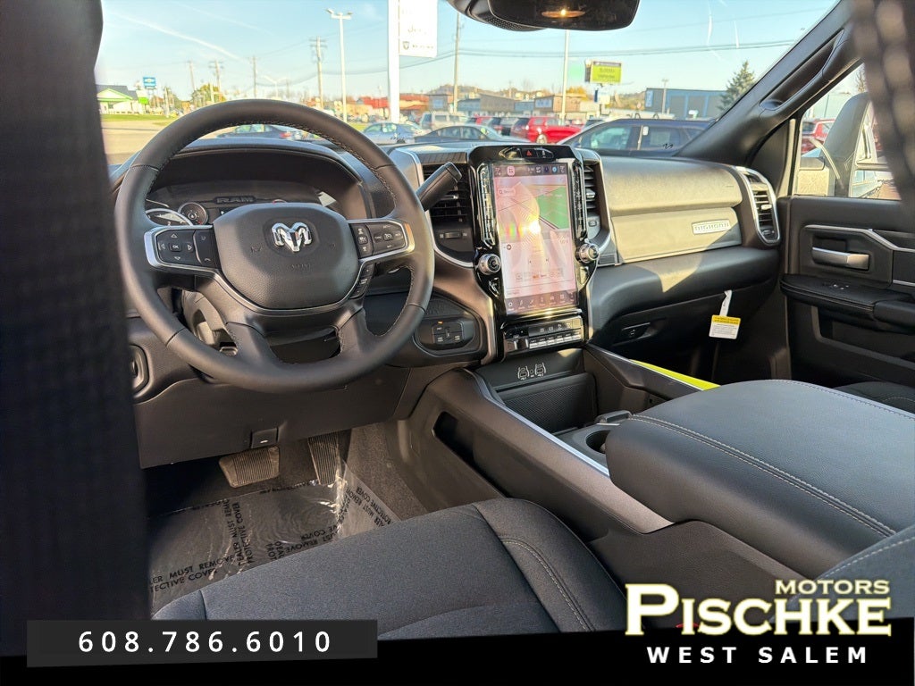 2025 RAM 2500 Big Horn Crew Cab 4x4 6'4' Box