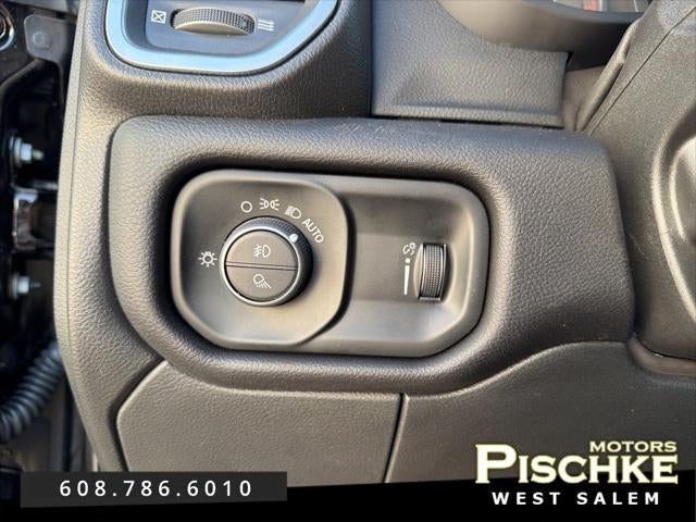 2025 RAM 2500 Big Horn Crew Cab 4x4 6'4' Box