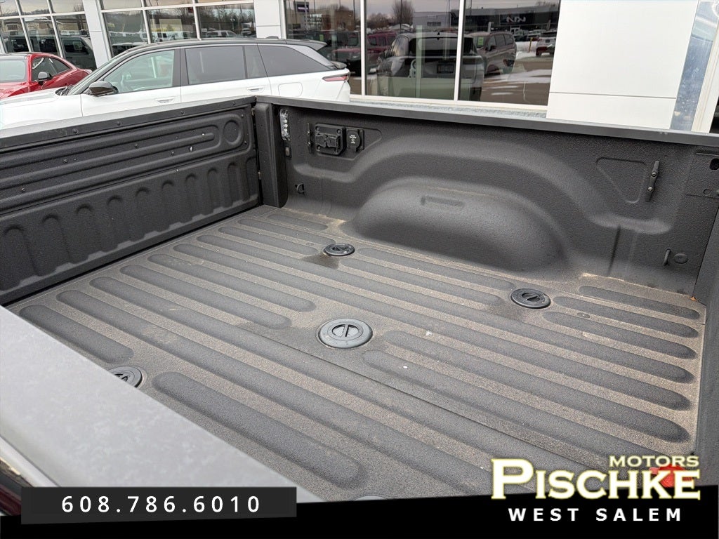 2025 RAM 2500 Laramie Crew Cab 4x4 6'4' Box