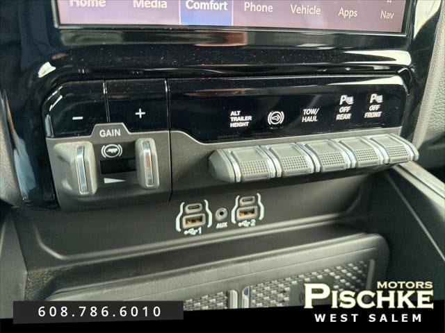 2025 RAM 2500 Laramie Crew Cab 4x4 6'4' Box