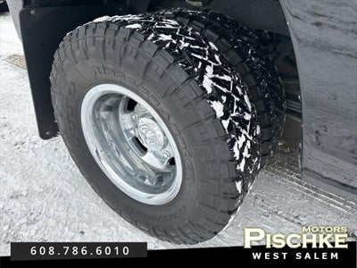 2023 RAM 3500 Tradesman Crew Cab 4x4 8' Box