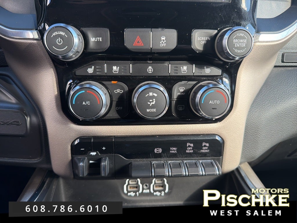 2020 RAM 3500 Laramie Crew Cab 4x4 8' Box