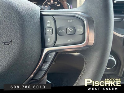 2025 RAM 1500 Big Horn Crew Cab 4x4 5'7' Box