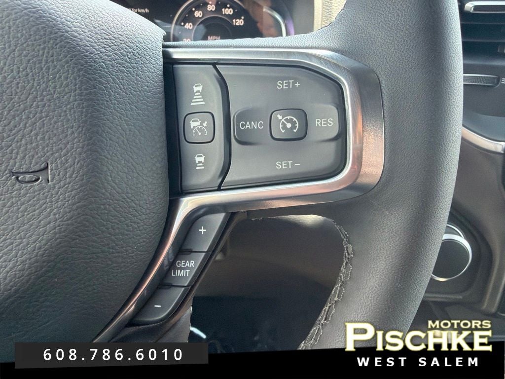 2025 RAM 1500 Big Horn Crew Cab 4x4 5'7' Box