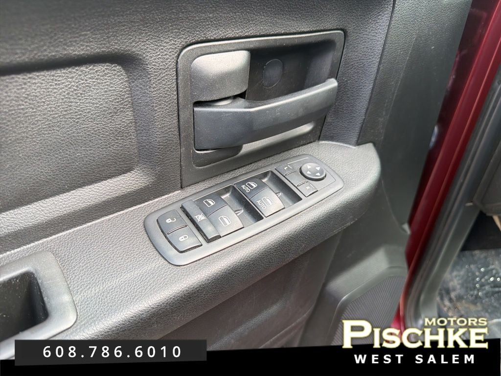 2018 RAM 2500 Tradesman Crew Cab 4x4 6'4' Box