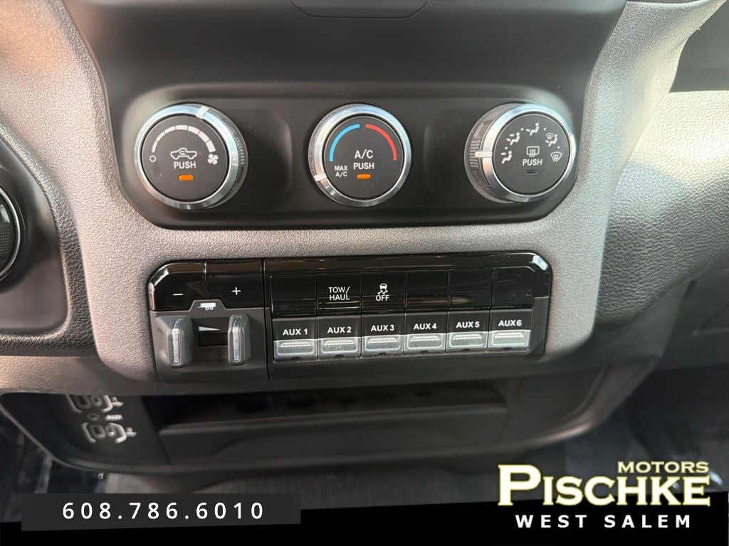 2020 RAM Ram 2500 Tradesman Crew Cab 4x4 6'4' Box