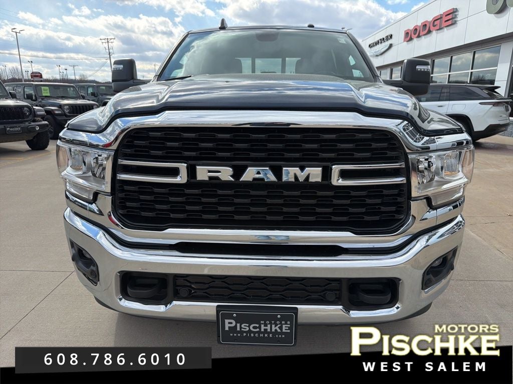 2024 RAM 2500 Big Horn Crew Cab 4x4 6'4' Box