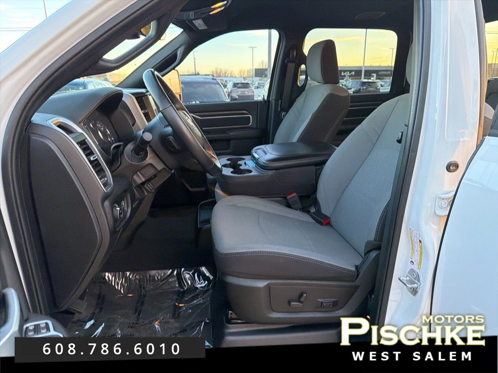 2024 RAM 2500 Big Horn Crew Cab 4x4 6'4' Box