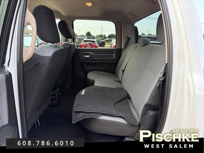 2019 RAM 2500 Big Horn Crew Cab 4x4 6'4' Box