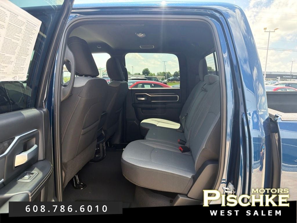 2024 RAM 2500 Big Horn Crew Cab 4x4 6'4' Box