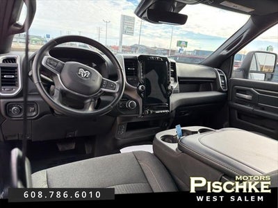 2024 RAM 2500 Big Horn Crew Cab 4x4 6'4' Box