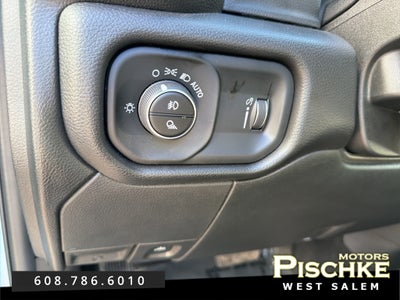 2025 RAM 2500 Tradesman Crew Cab 4x4 8' Box