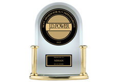 Pischke Motors Nissan in La Crosse WI