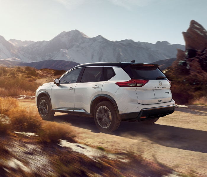 Pischke Motors Nissan in La Crosse WI