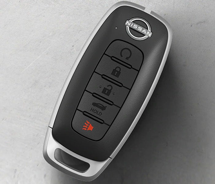 Pischke Motors Nissan in La Crosse WI