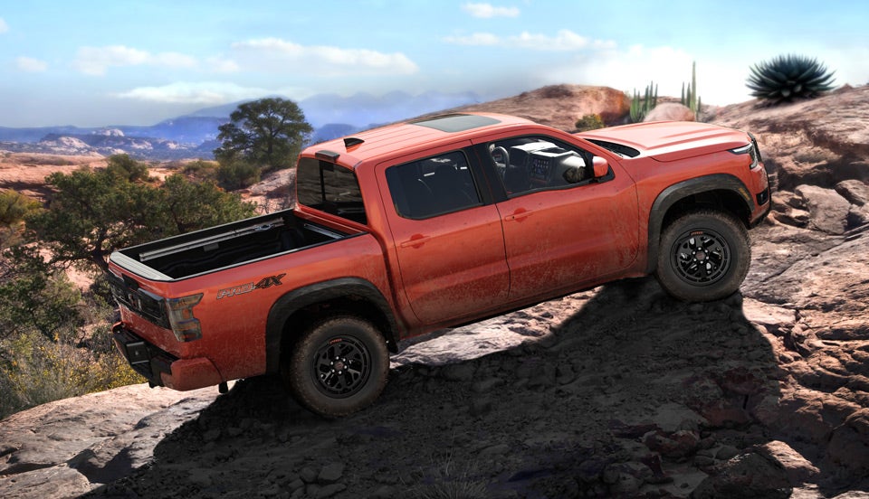 Pischke Motors Nissan in La Crosse WI