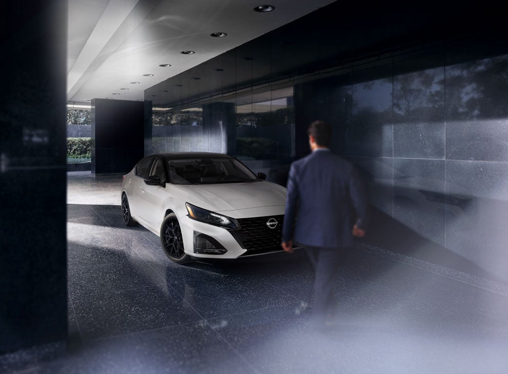 Pischke Motors Nissan in La Crosse WI